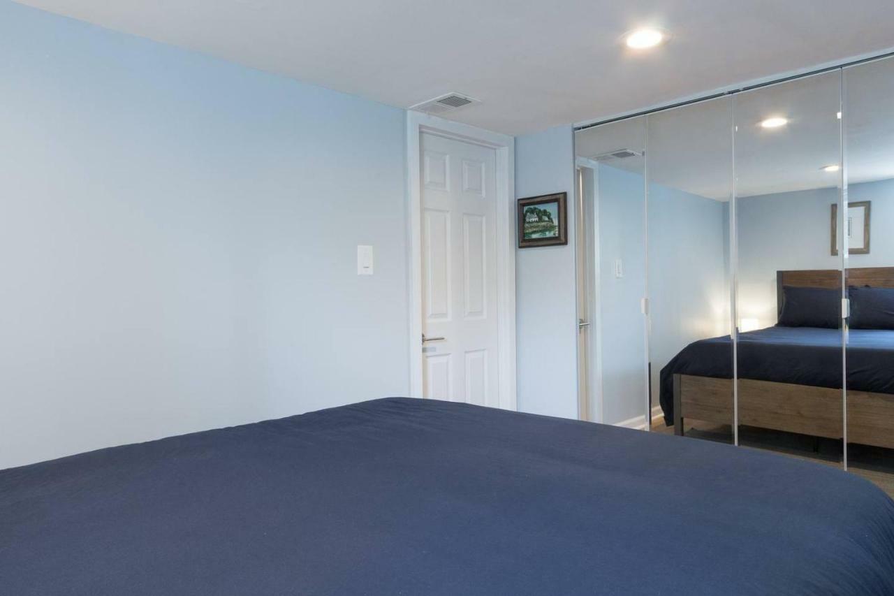 Luxury 2 Bedroom Apartment W/ Free Parking Washington Exterior photo